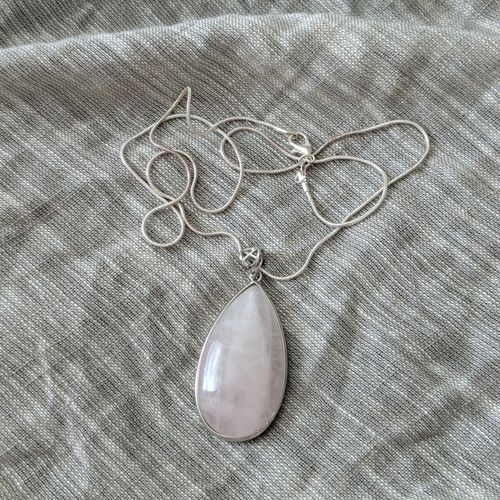Elegant Silver and Pink Quartz Teardrop Pendant Necklace